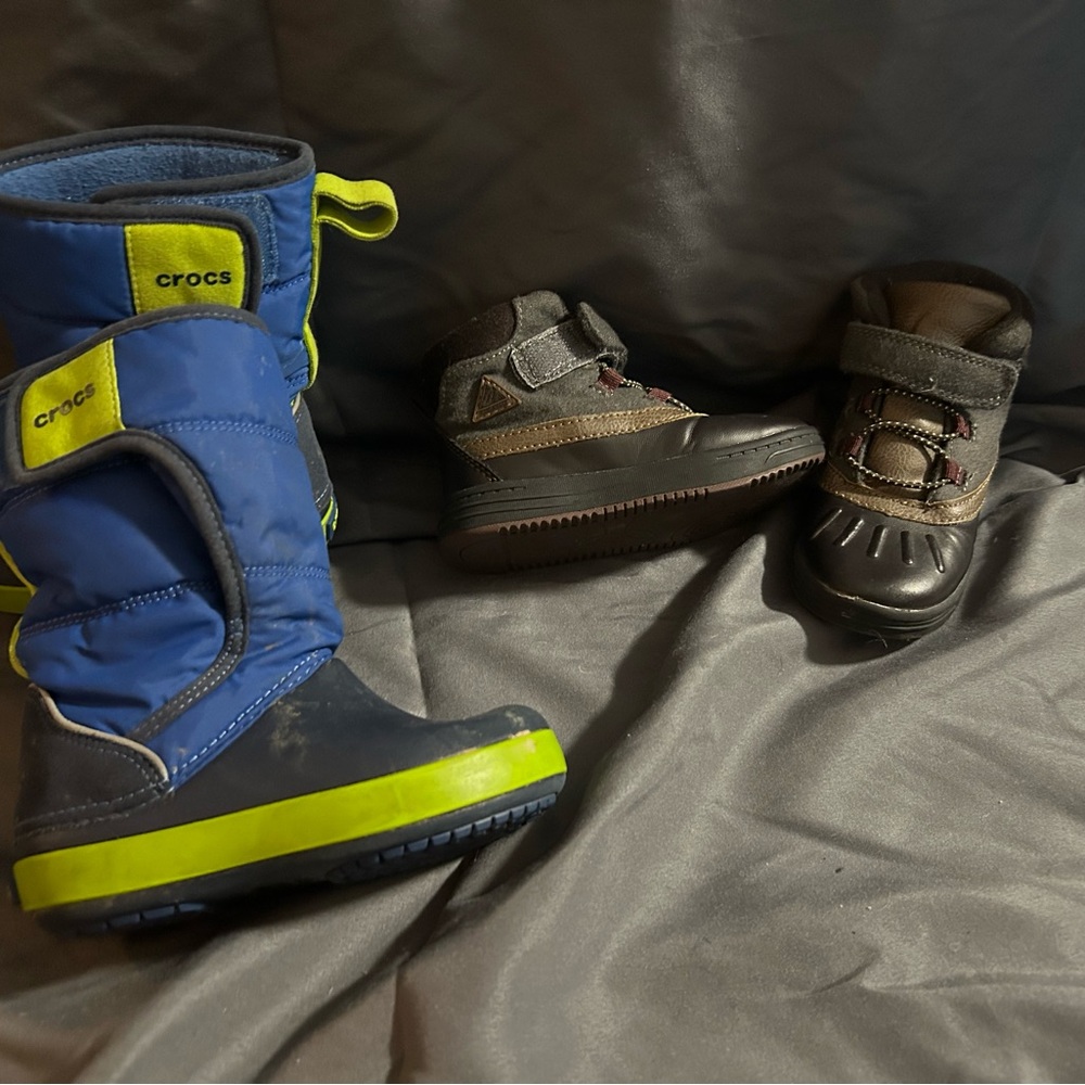 Crocs Kids' Winter Boots - Blue and Brown